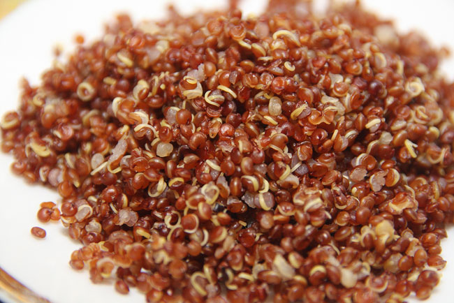 Rote Quinoa Ernährung, Vorteile und Zubereitungshinweise