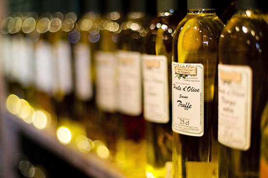 Top 7 gesundheitliche Vorteile von Olivenöl (und Nebenwirkungen!)