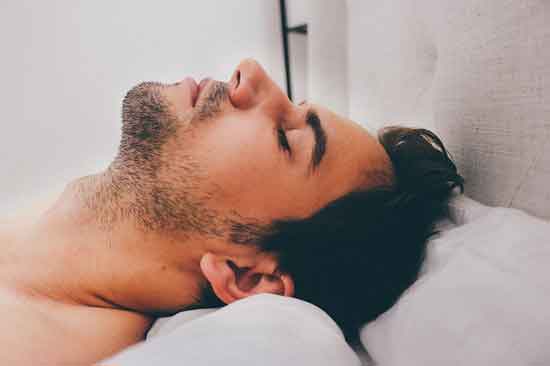 Schlafapnoe - Symptome, Ursachen und Behandlung