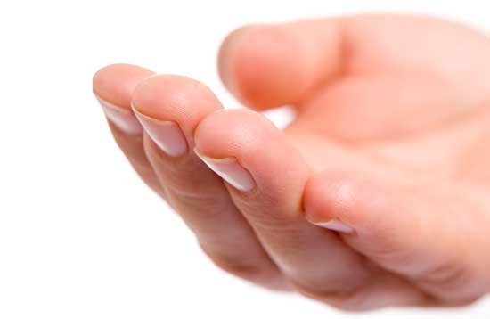 geschwollene Hände, (oder morgens) - 14 Ursachen und Behandlung