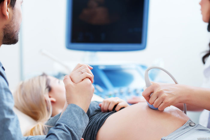 Ektopische Schwangerschaft Symptome, Ursachen und Behandlungen