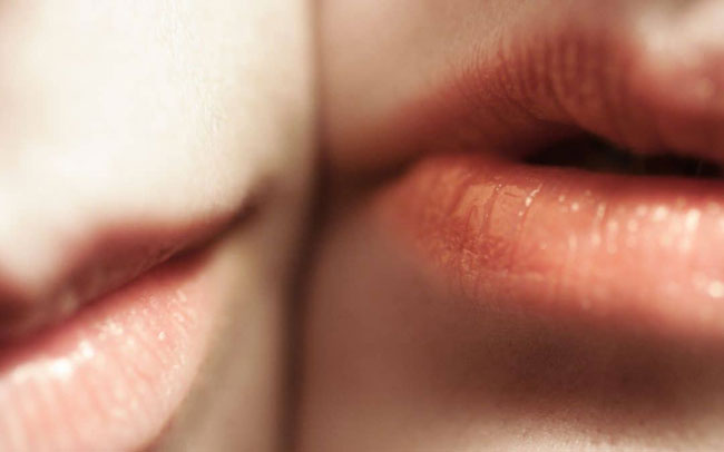 Restylane vs. Juvederm for Lips Worin besteht der Unterschied